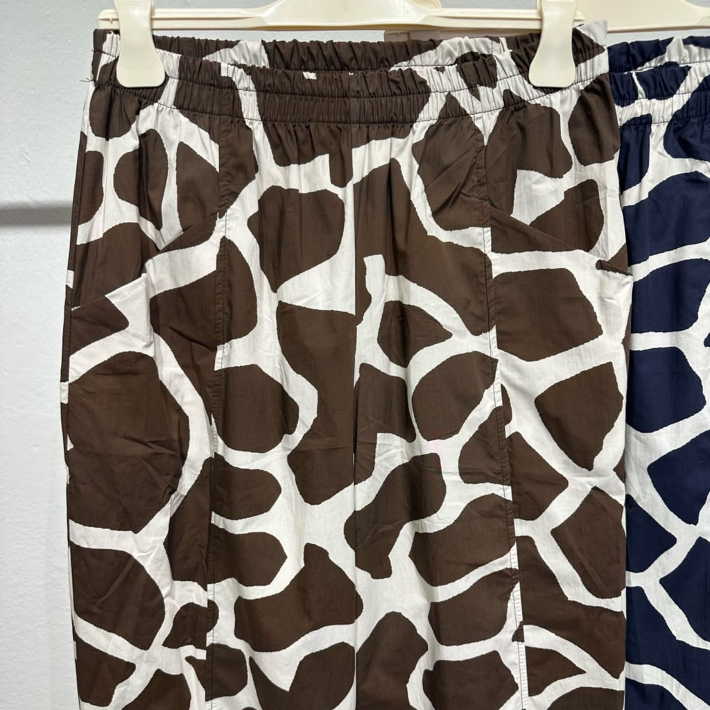 Italian Wide-Leg Giraffe Print Trousers