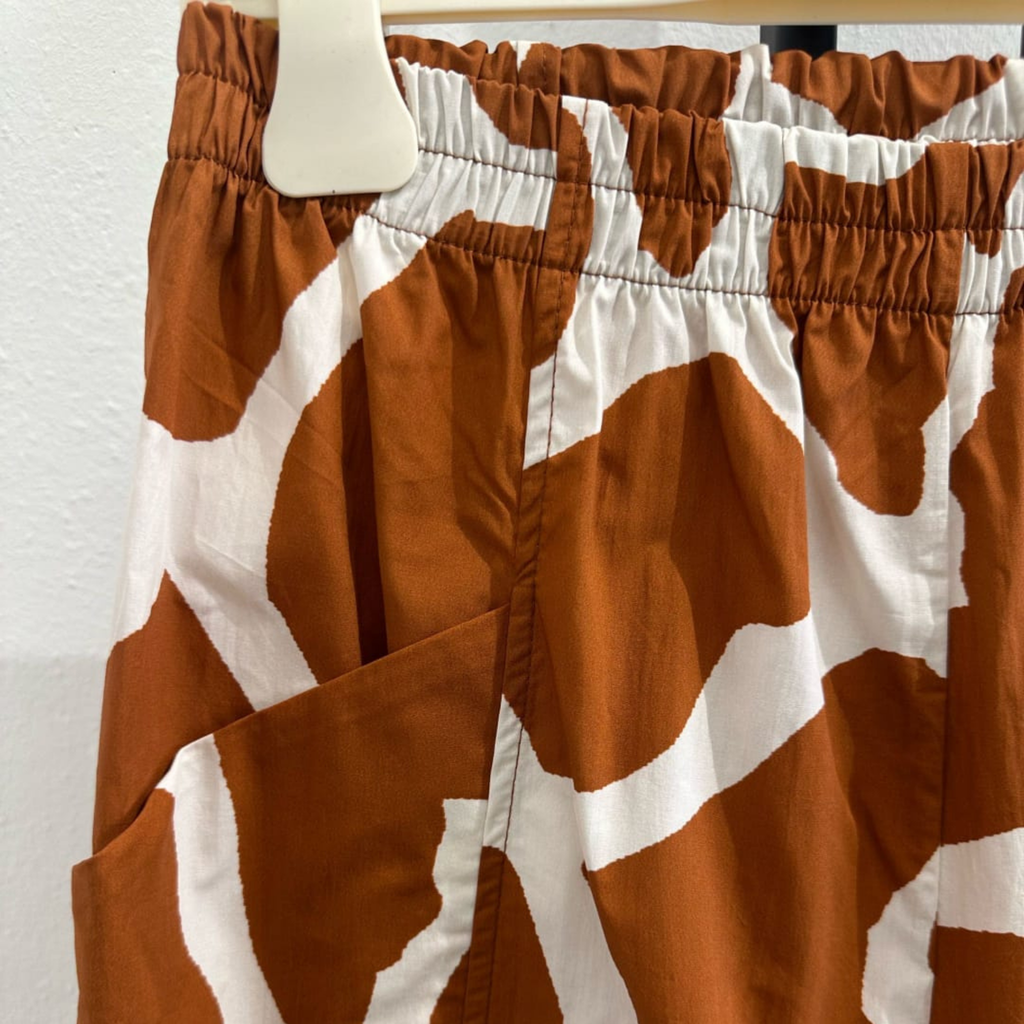 Italian Wide-Leg Giraffe Print Trousers