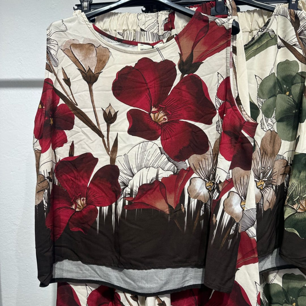 Italian Floral Print Sleeveless Top