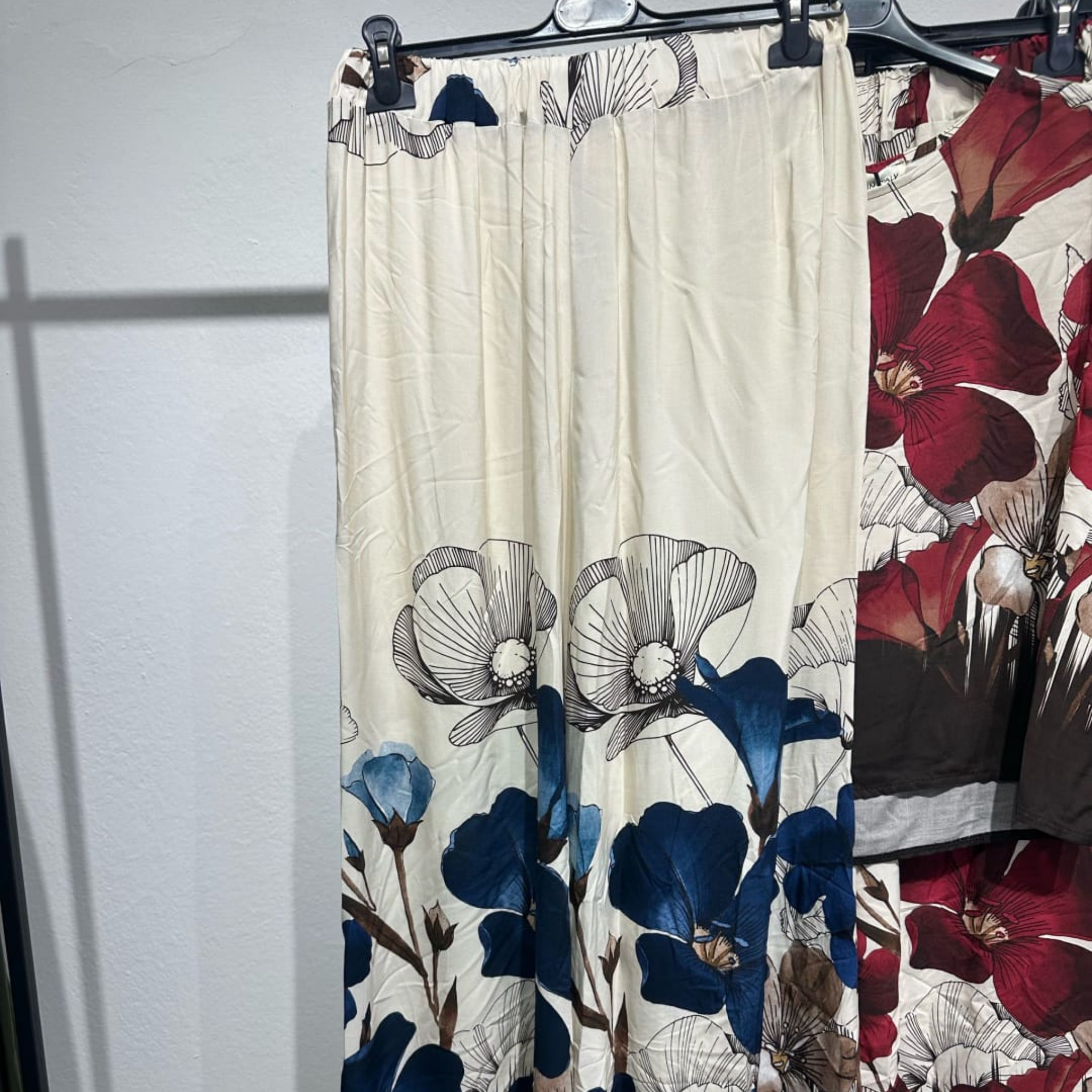Italian Floral Print Sleeveless Top