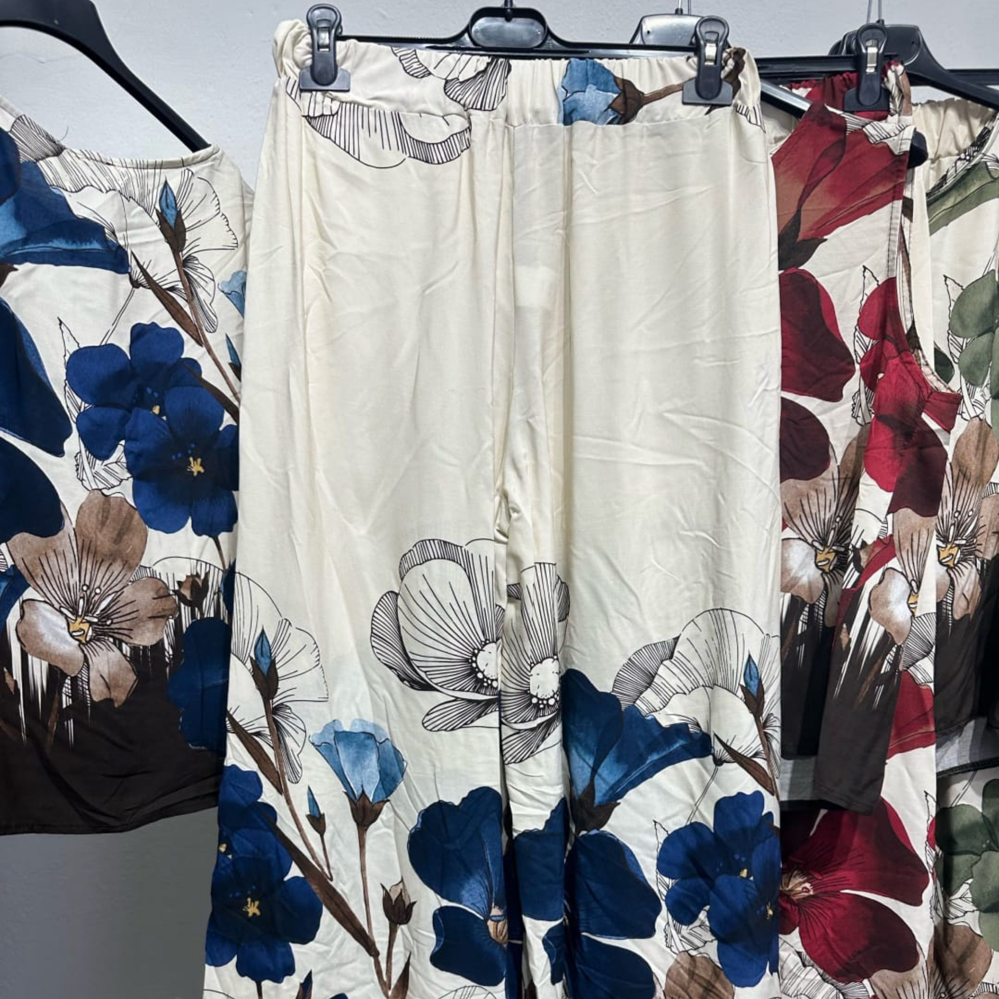 Italian Floral Print Sleeveless Top