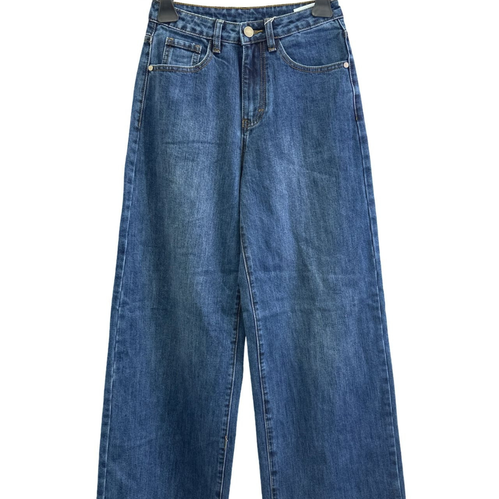 Italian Relaxed Wide Leg Jeans