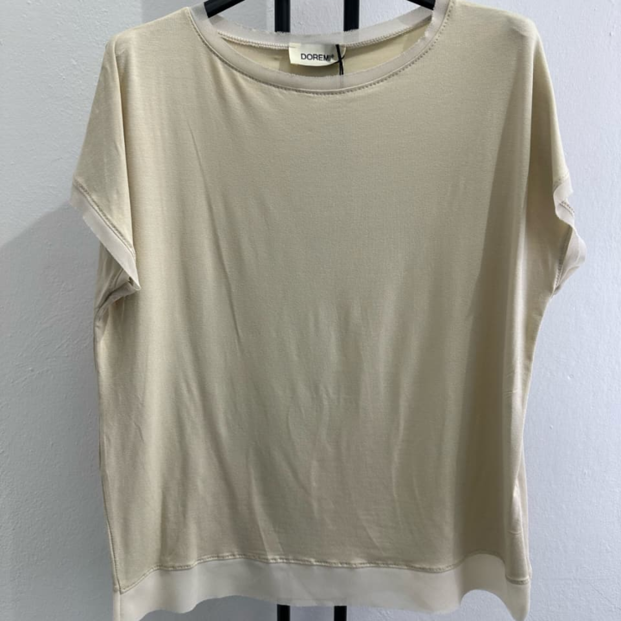 Basic Lightweight Top