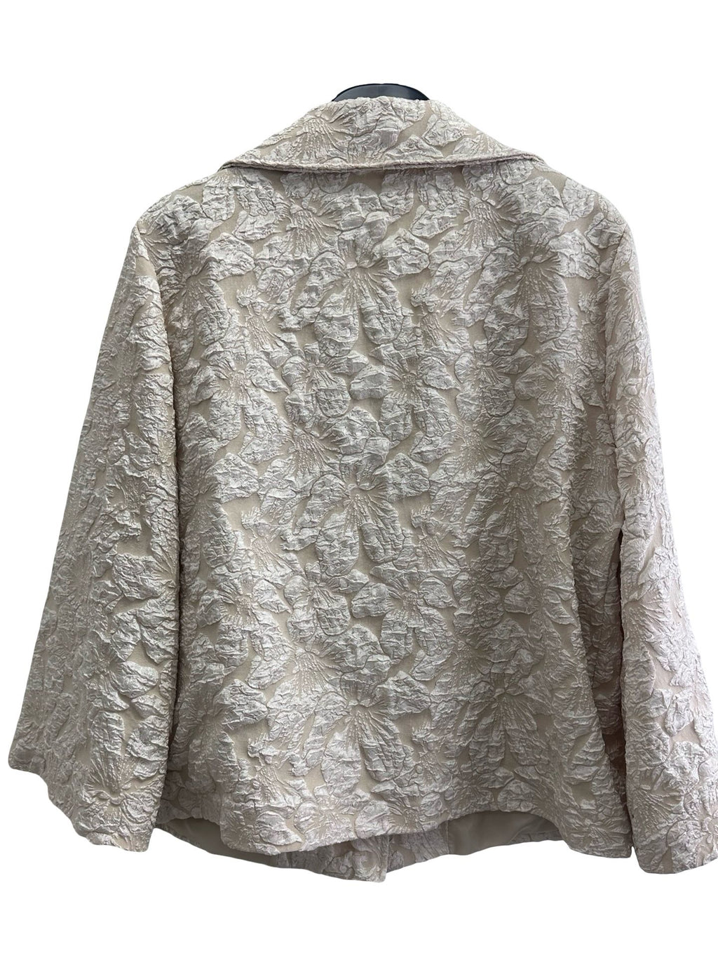 Elegant Textured Jacquard Blazer