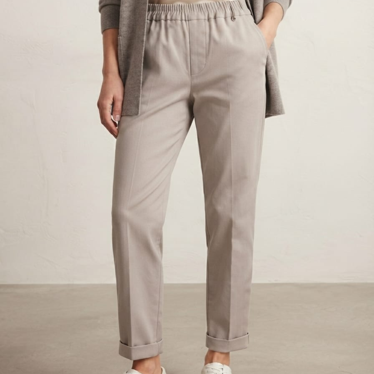 Relaxed Turn-Up Hem Trousers