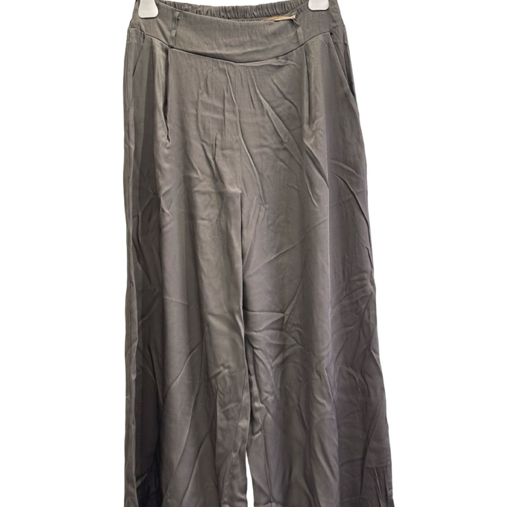 Fluid Wide Leg Trousers